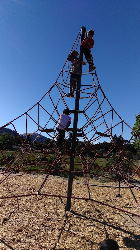 Hal Brown Park at Creekside