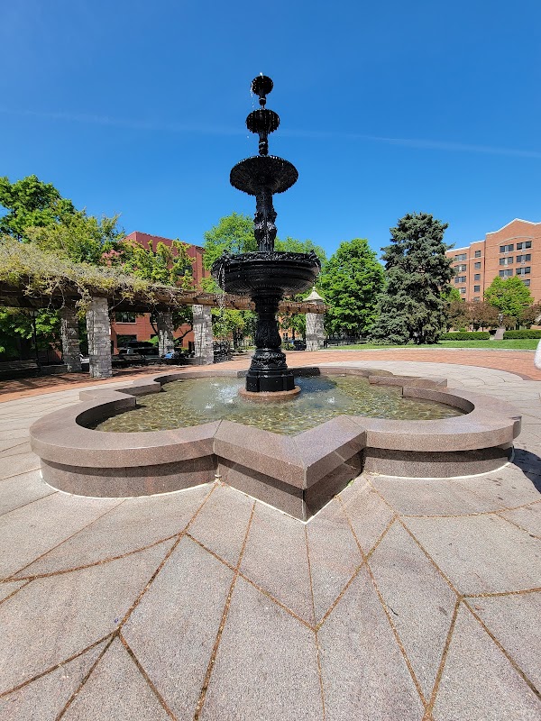 Franklin Square Park