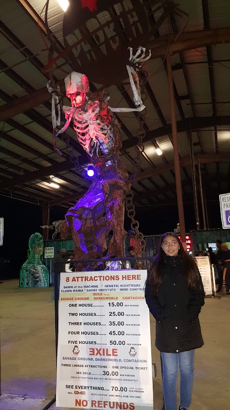 Phobia Haunted Houses - BW-8 & Kemah Boardwalk