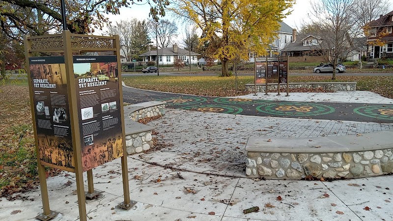 Riverside Park Promenade