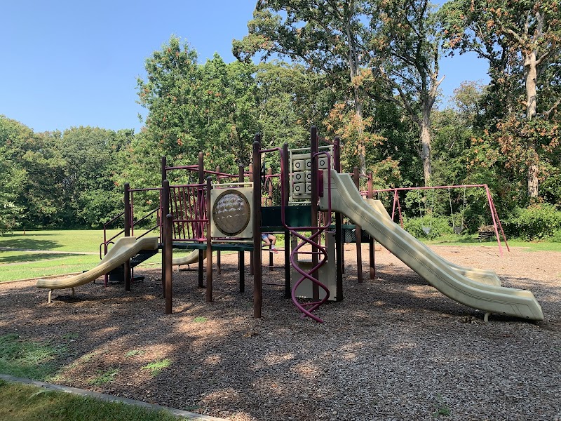 Woodley Hills Neighborhood Park