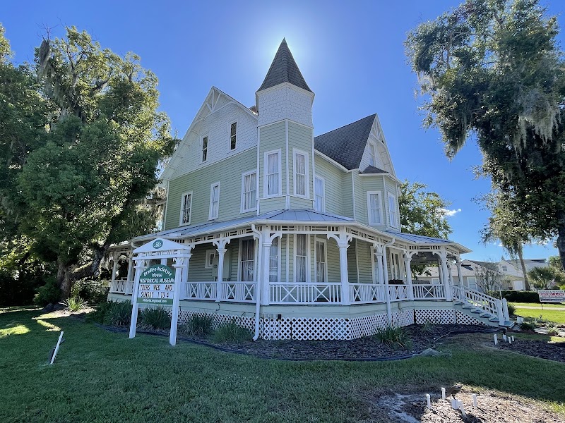 Bradlee-Mc Intyre House