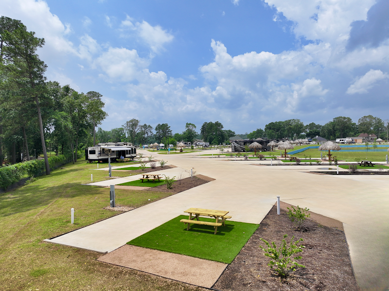 Twisted Parrot Luxury RV Resort