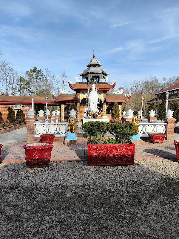 Van-Hanh Pagoda-NC Buddhist