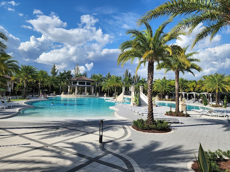 Grand Central Clubhouse