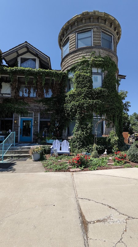 Carbonneau Mansion