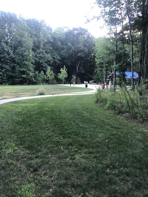 Mayerling Drive Park