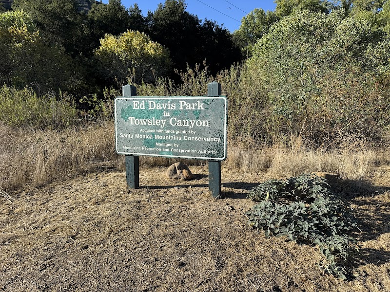 Santa Clarita Woodlands Park