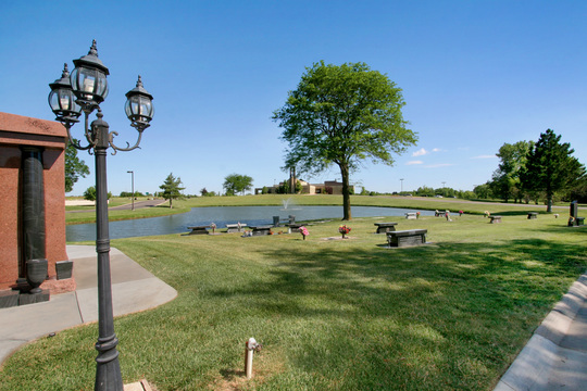 Lakeview Funeral Home & Cemetery