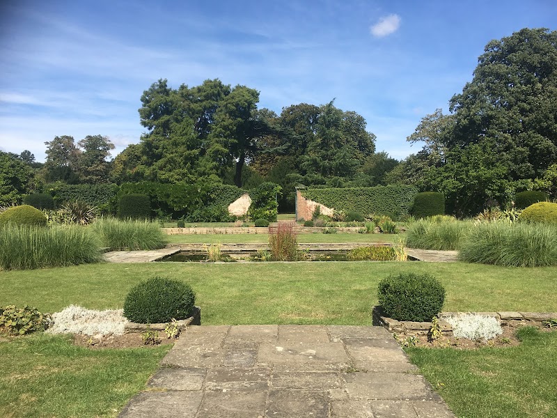 King George V Memorial Gardens