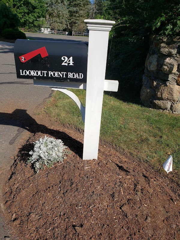 Kiahs brook yellow trail