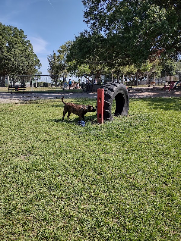 Land O' Lakes Recreation Complex :Dog Park