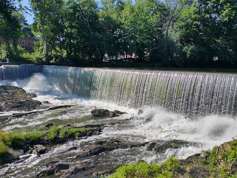 Fishkill Overlook Falls
