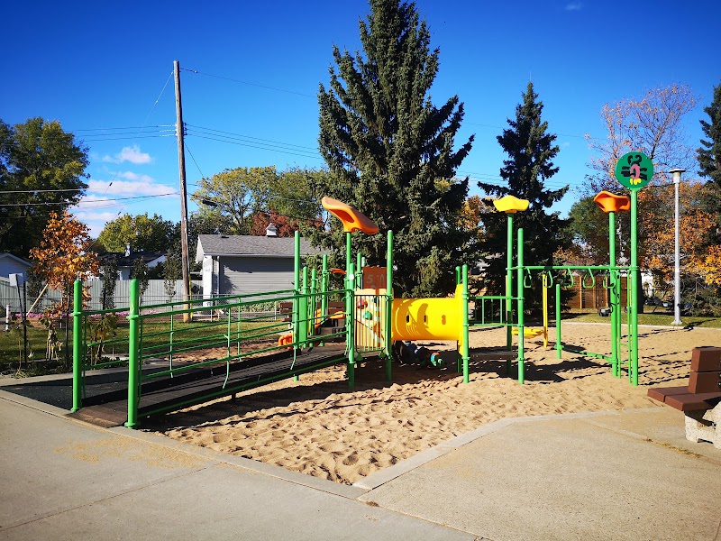 Dovercourt Community Spray Park