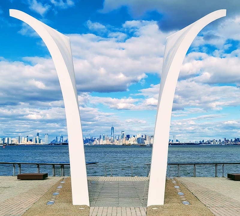 North Shore Waterfront Esplanade Park