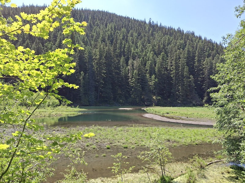 Greenwater Lakes Trailhead
