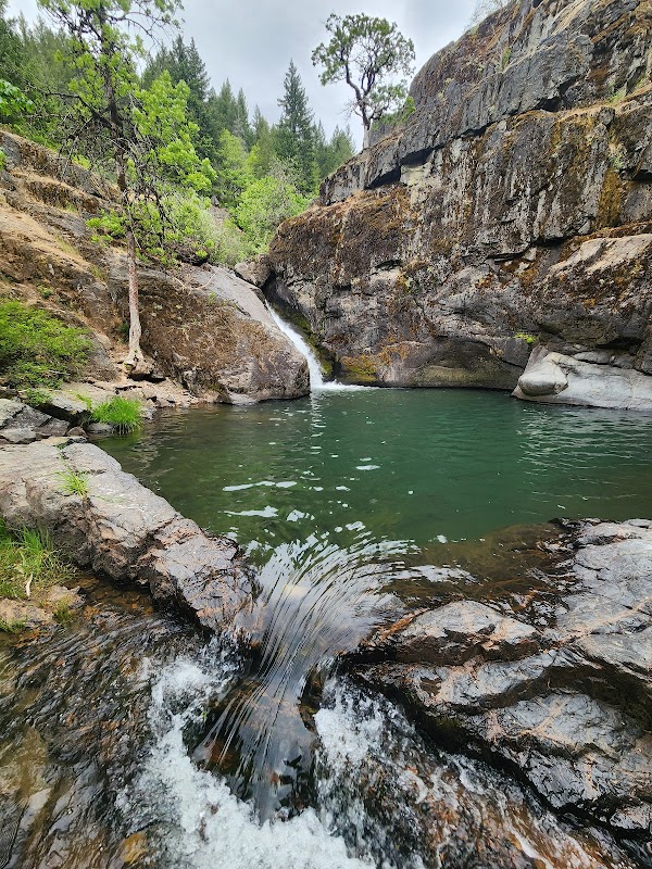 Elk Creek Falls