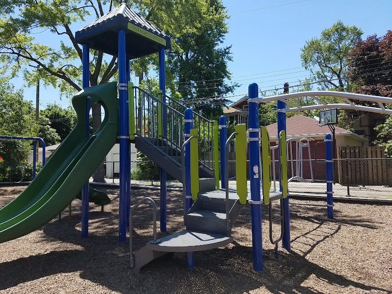 Ravenswood Manor Park