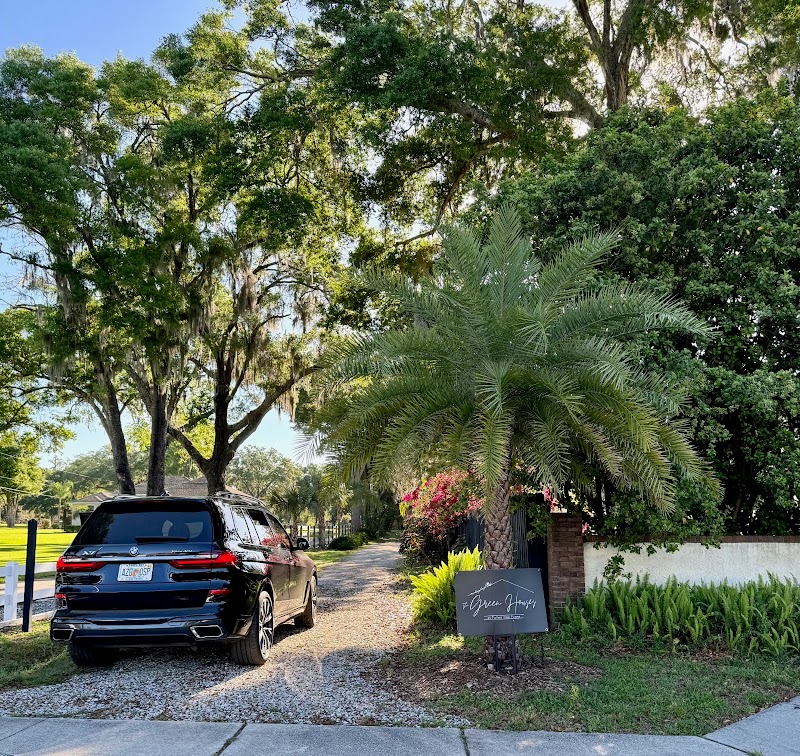 The Tampa Green Houses