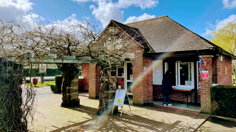 Vickersway Park and Cafe