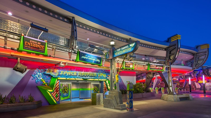Buzz Lightyear's Space Ranger Spin