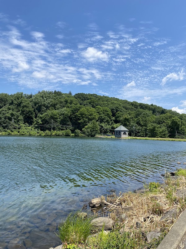 Tarrytown Lakes Park
