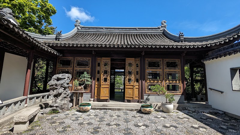 Lan Su Chinese Garden