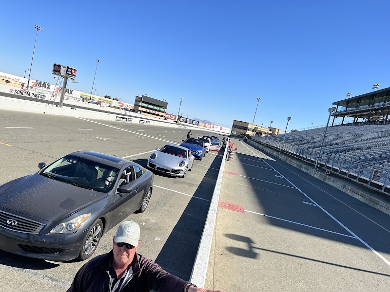 Sonoma Raceway Driving Experience
