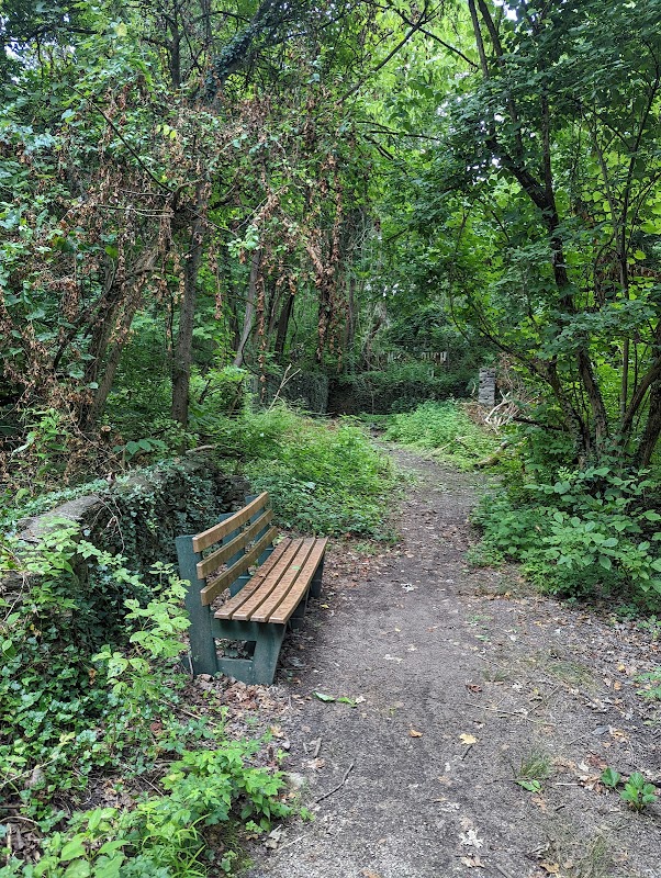 Lindner Park Nature Preserve at the McCullough Estate