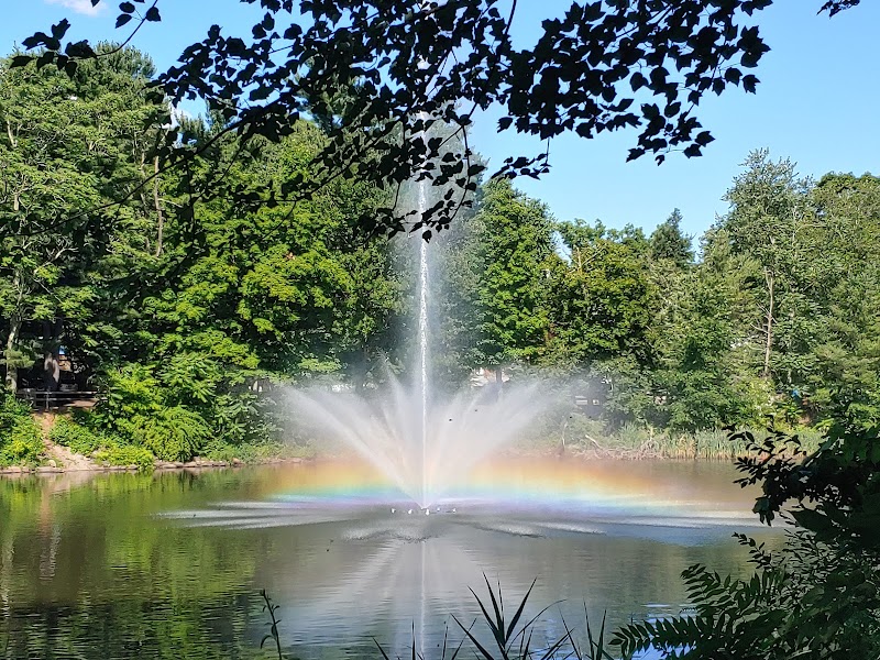 Richard G Wishnie Park