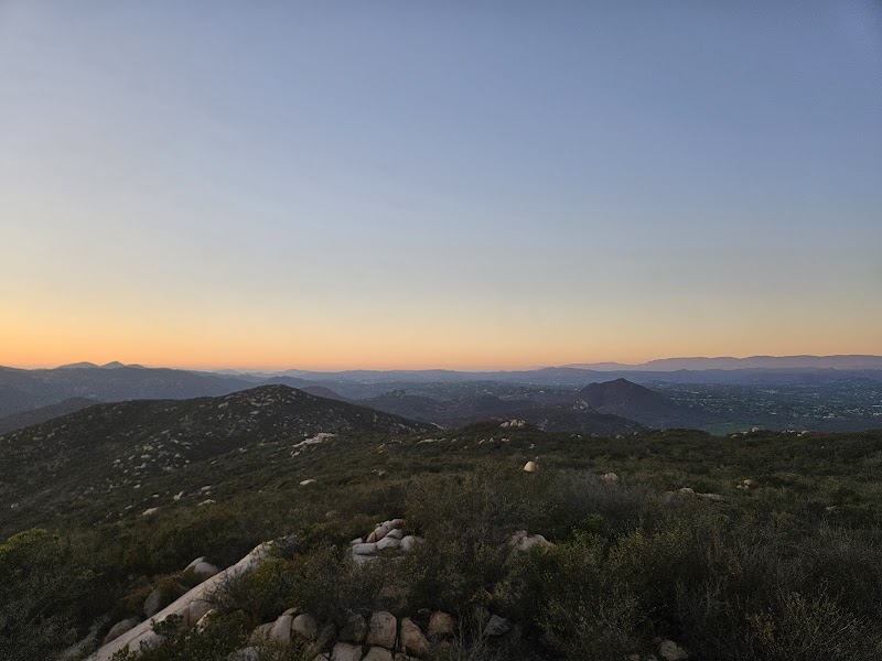 Bakali Peak