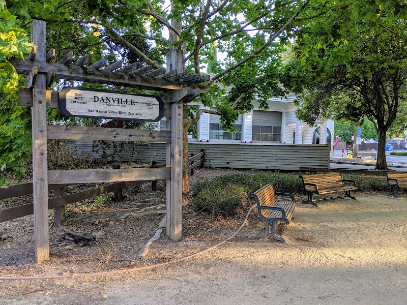 Iron Horse Regional Trail, Danville Rest Area