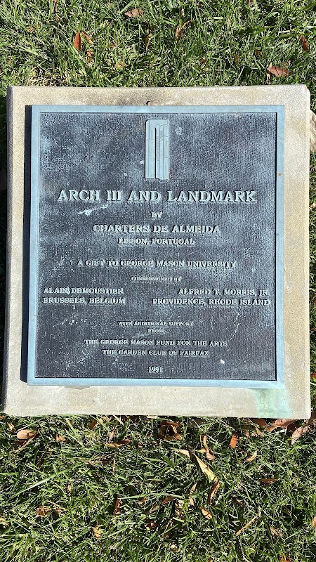 Arch III and Landmark Sculpture