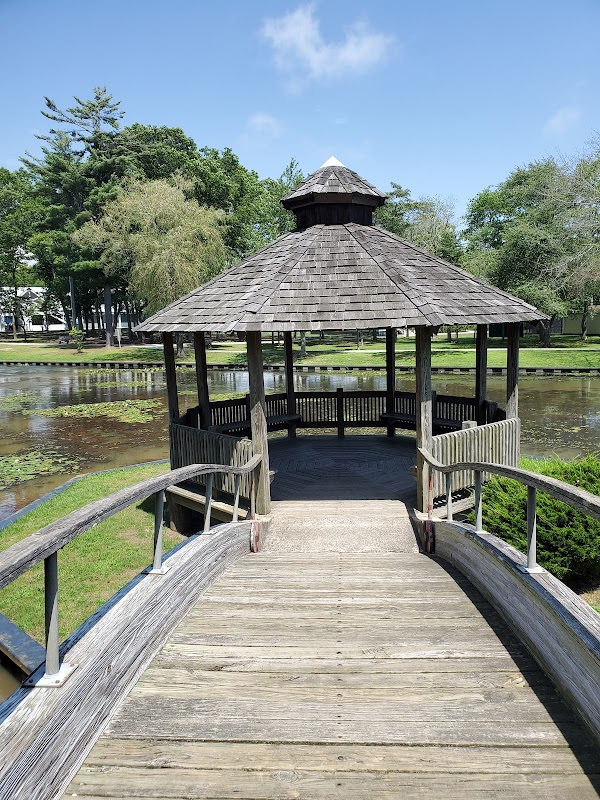 Byron Lake Park