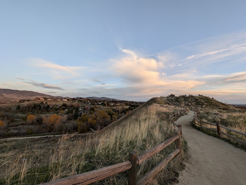 Camel’s Back Trail