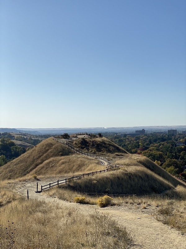 Camel’s Back Trail