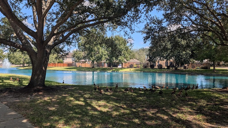 Brittany Lakes Park and Pool