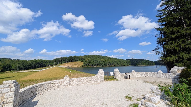 Sheppard -Myers Reservoir Parking lot