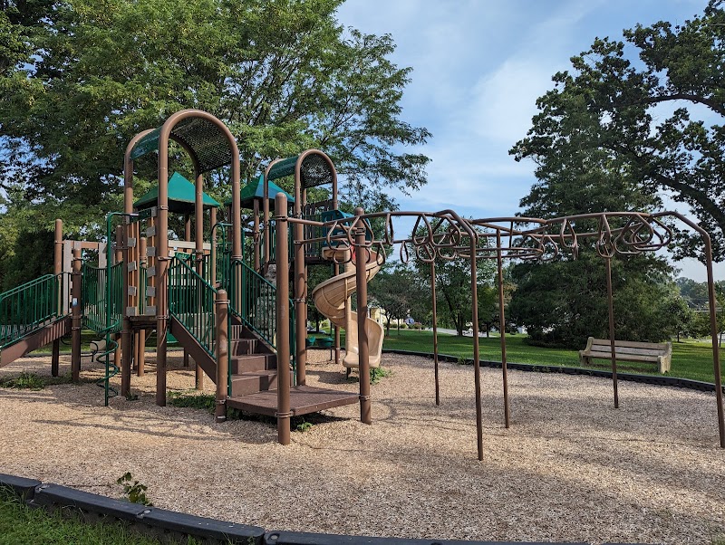 Marshall Square Park