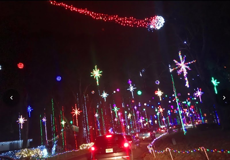 Blackhawk Bluff Christmas Display Girvin Road