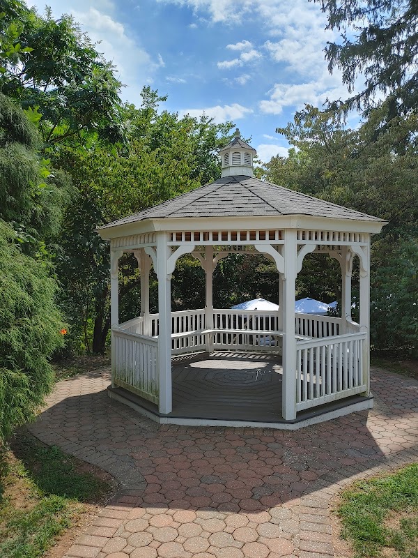 Ellsworth Van Fleet Gardens