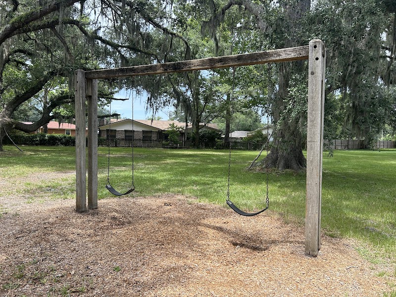 Bishopswood Swingset