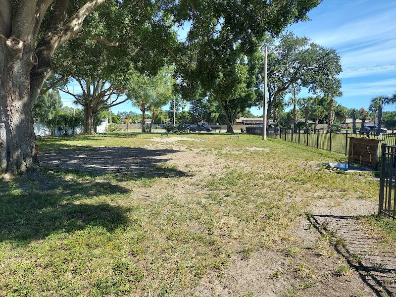 Parker’s Landing Dog Park