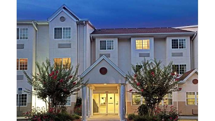 Microtel Inn & Suites by Wyndham Brooksville