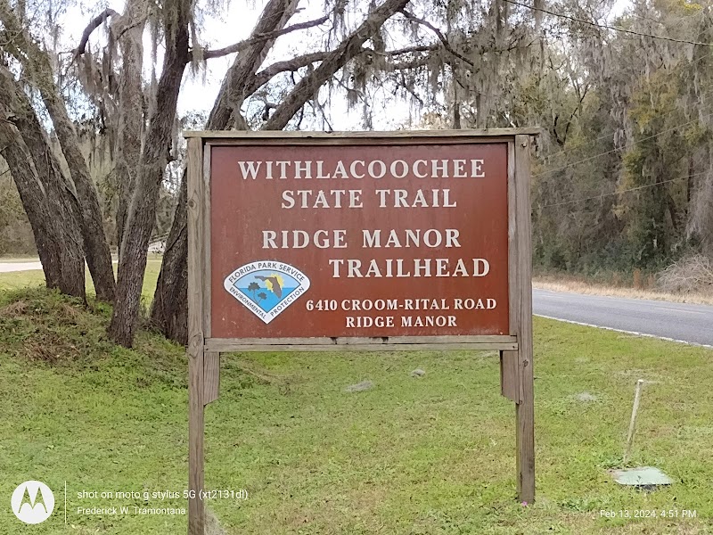 Ridge Manor Trailhead