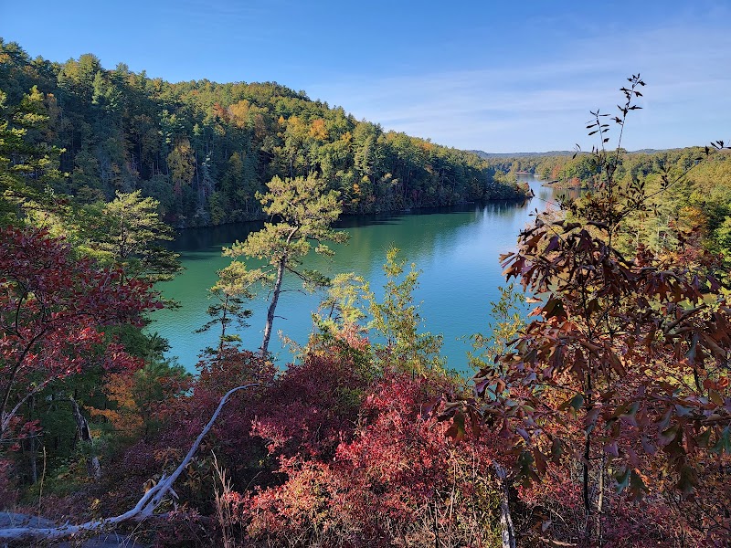 Natural Bridge/Raven Rock Trailhead