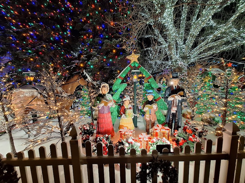 Maisies’s Magical Christmas House