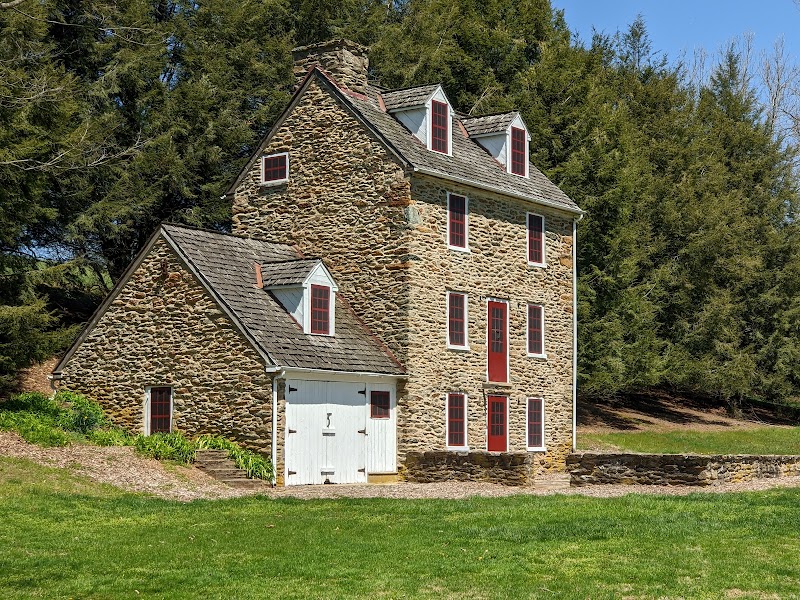 Wolf's Hollow County Park