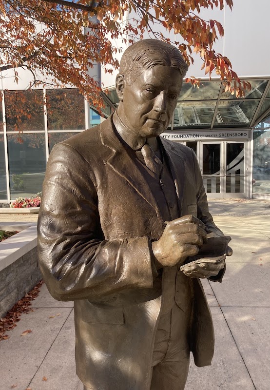 O’Henry Book Statue