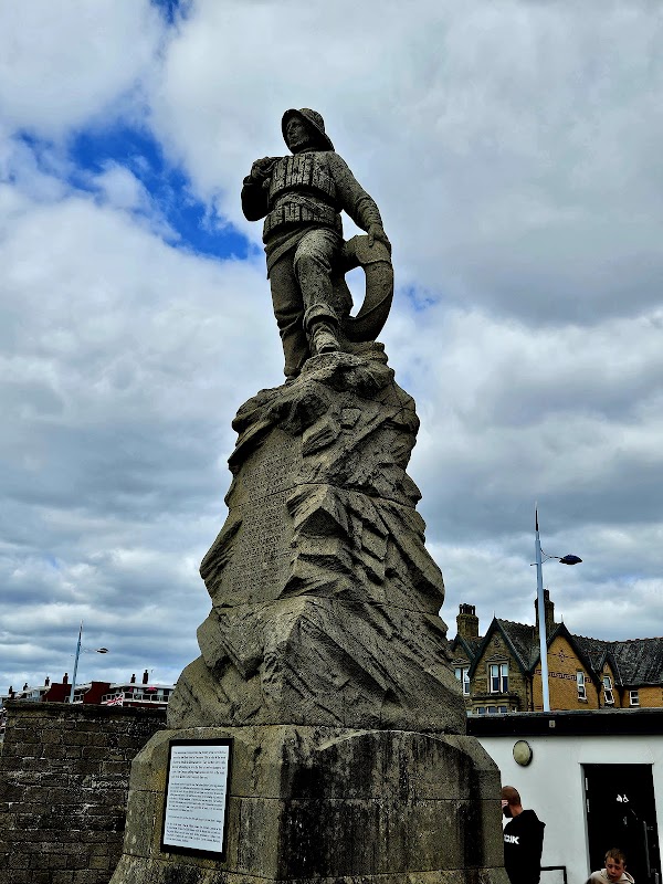 Antrobus Street Gardens